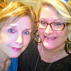 Meet your Posher, Leslie